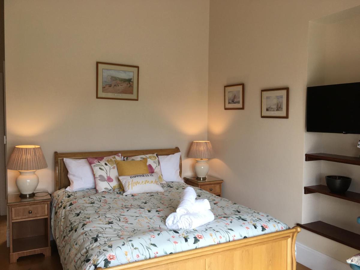 Neuadd Villa Llanwnen Extérieur photo