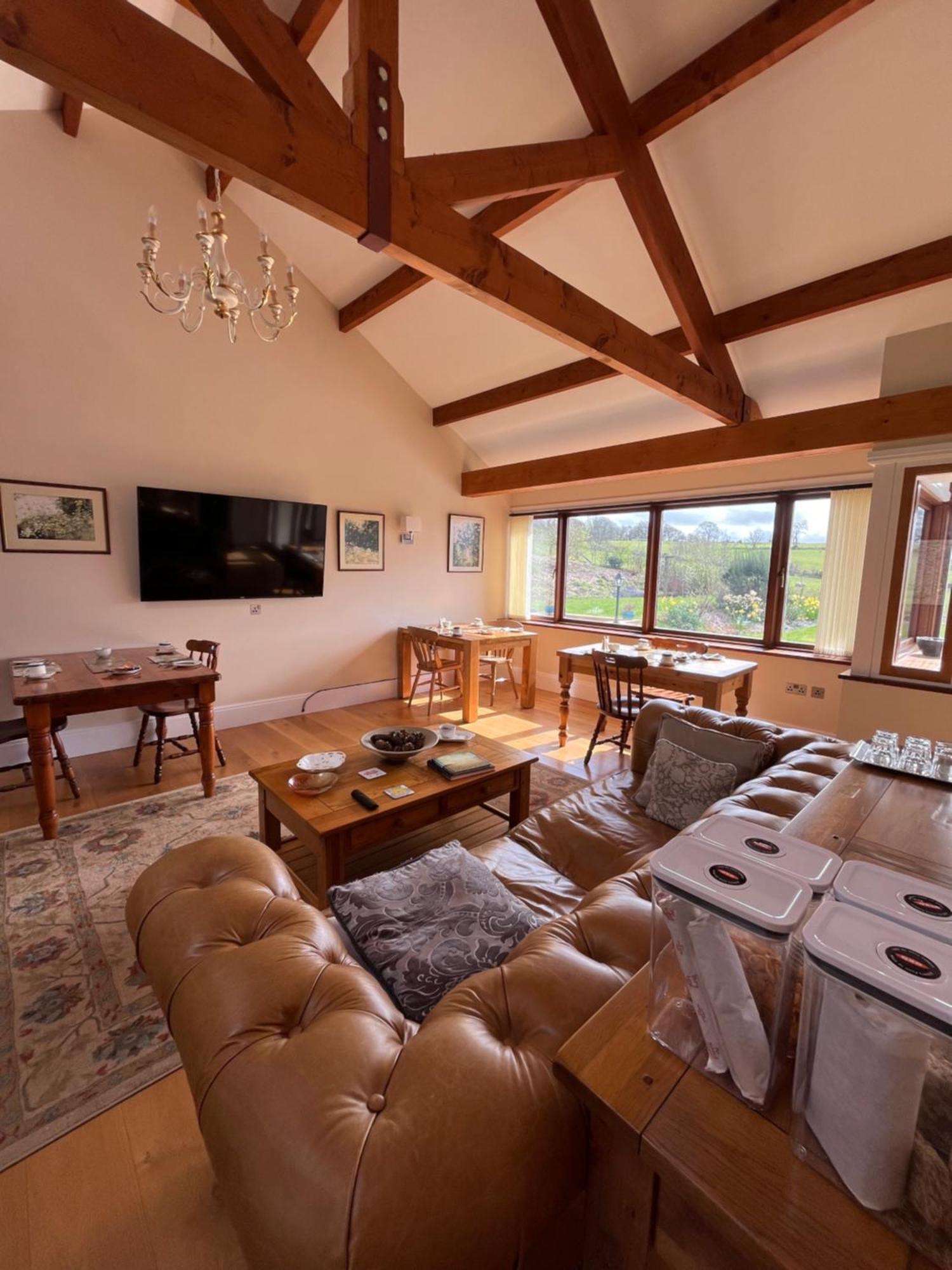 Neuadd Villa Llanwnen Extérieur photo